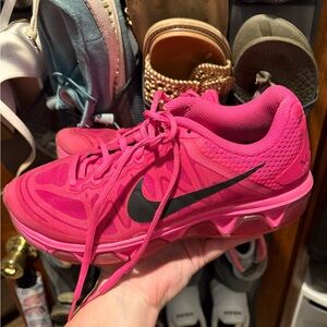 Nike Women's Bright Pink Athletic Shoes